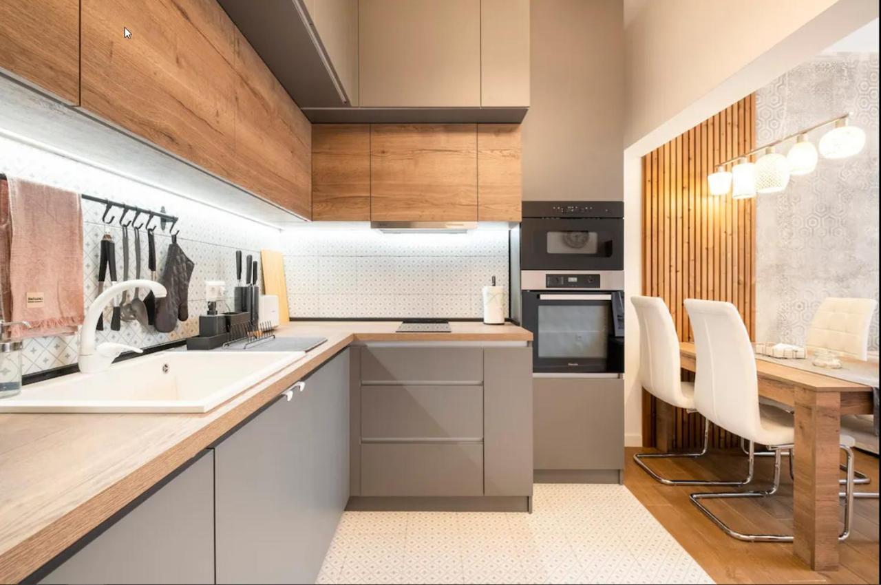Stylish 1Bdr Central Apartment โซเฟีย ภายนอก รูปภาพ